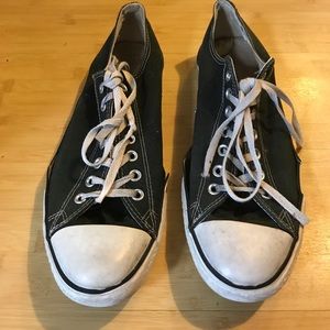 Size 14 Black Converse